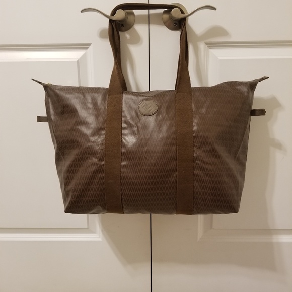 RARE MARIO VALENTINO DUFFLE - Picture 2 of 8